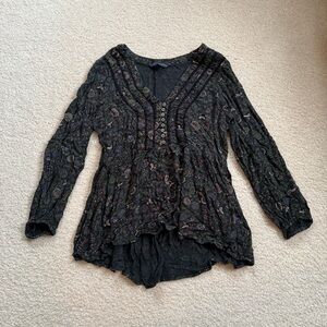 American Eagle Outfitters Black Floral Long Sleeve Peasant Top